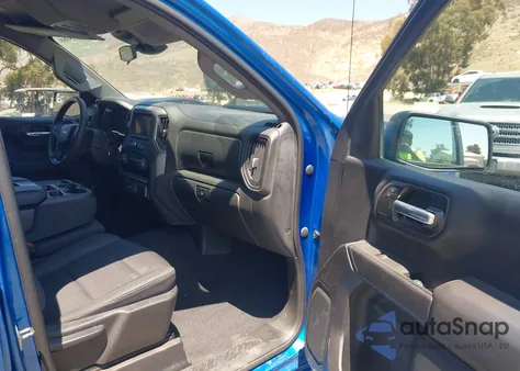 2022 Chevrolet Silverado 1500 2Wd Short Bed Custom z USA, uszkodzony, nr VIN 3GCPABEK9NG519844